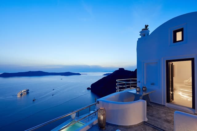 Superior Double Room (Caldera View) · photo 5