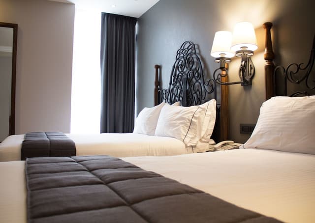 Family Room, 2 Double Beds · photo 3