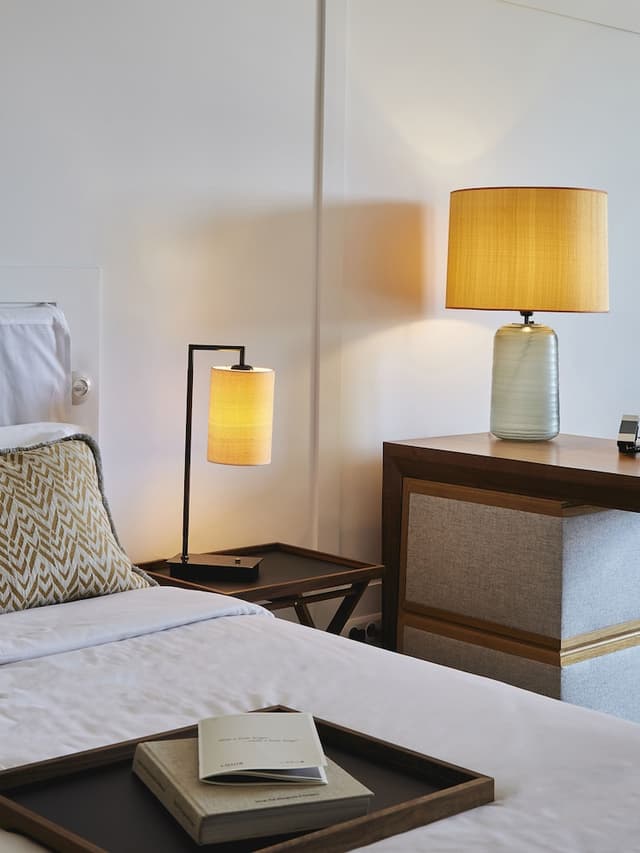 Deluxe Room, Courtyard View · photo 8