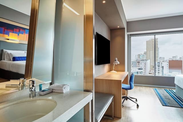 Grand Room, 1 King Bed · photo 4