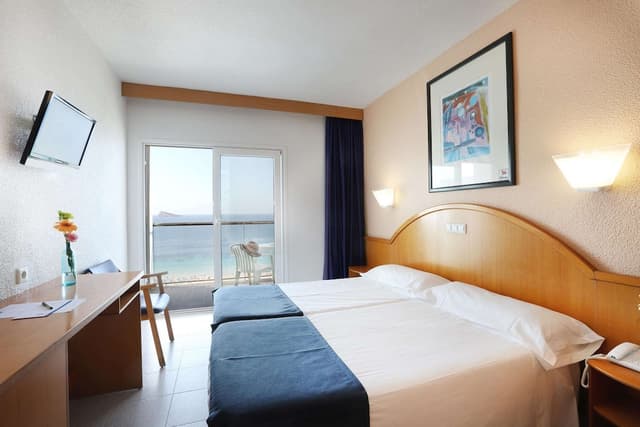 Double Room, Balcony, Sea View · photo 1