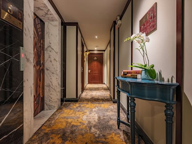 Grand Colonial Terrace Suite City View with Outdoor tub & Spa Benefits · photo 2