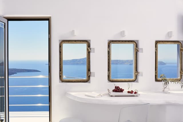 Superior Double Room (Caldera View) · photo 2