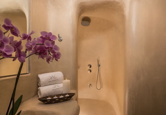 Junior Suite ( Caldera View) · photo 7