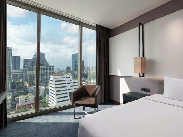 Executive Room, 1 King Bed · photo 1
