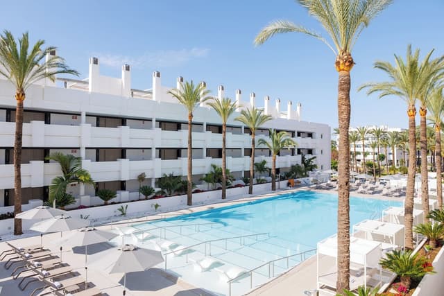 Premium Double Room, Terrace, Pool View · foto 4