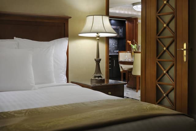Executive Suite, 1 King Bed, Balcony · foto 4
