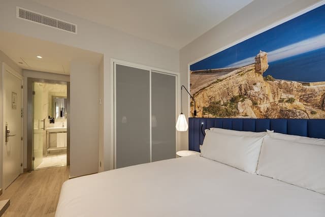 Double Room, Balcony, City View · photo 4