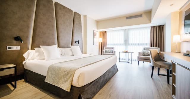 Double Room · photo 1
