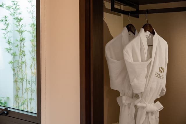 Classic Double or Twin Room · photo 3