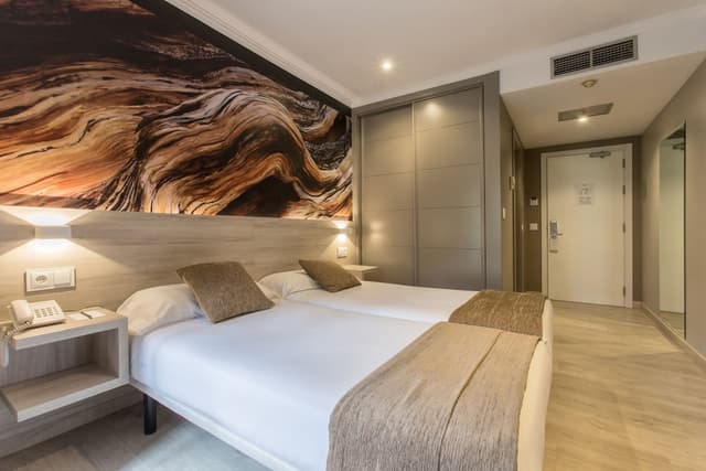 Double Room · photo 5