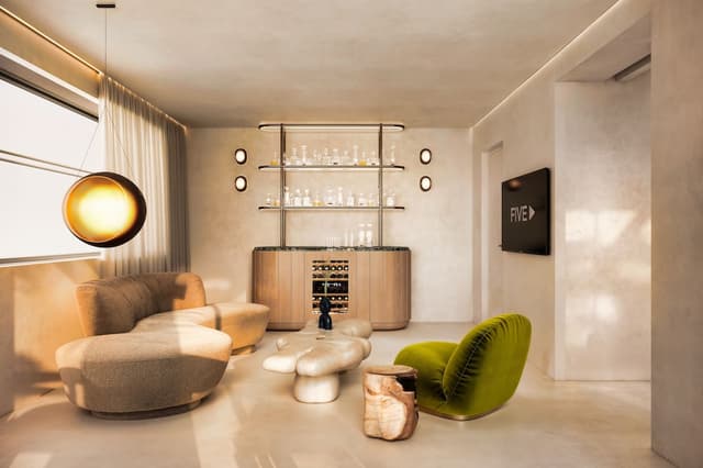 Epic Suite | Pool View · photo 5