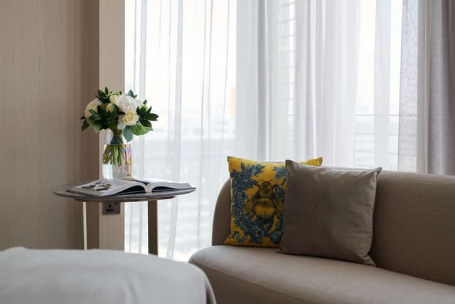 Premier Room, 1 King Bed · photo 2