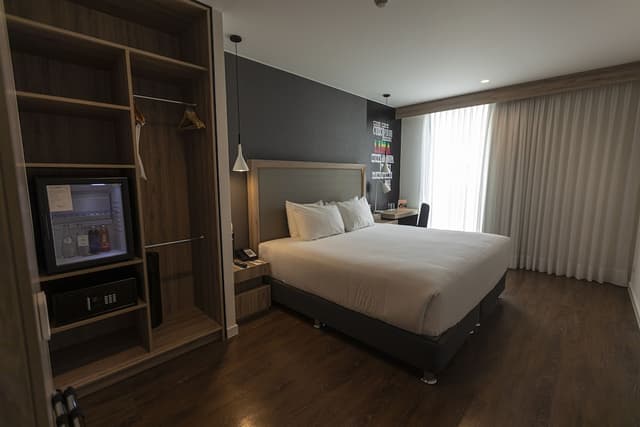 Adapted Room · foto 1