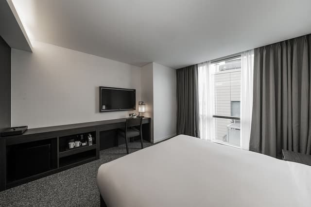 Standard Double Room, Accessible · photo 5