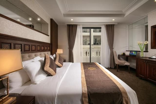Executive Double Room, City View · photo 2