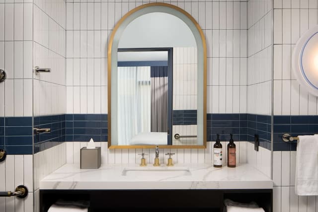 Two Bedroom, 1.5 Bath Suite · photo 2