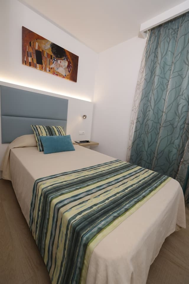 Apartamento de 2 Dormitorios (3 Adultos + 2 Niños) · foto 5