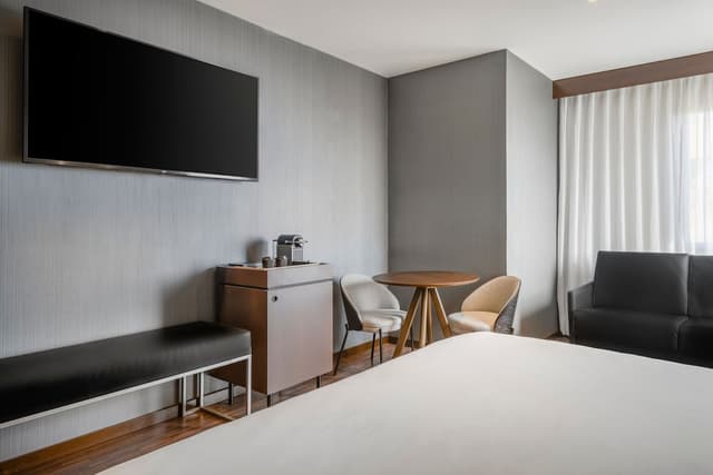 Room, 1 King Bed with Sofa bed · foto 2