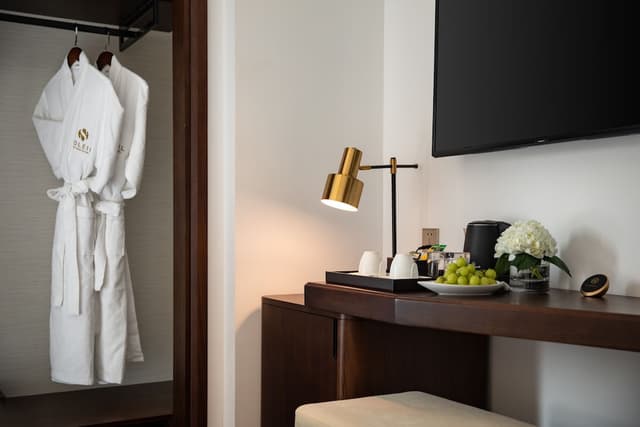 Deluxe Double Room with View · photo 7