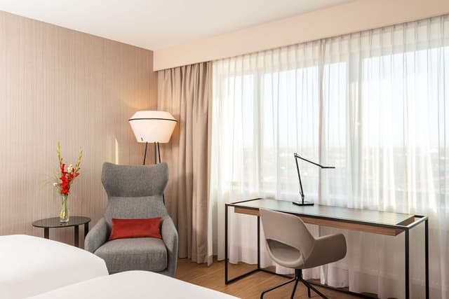 Premium Room (Extra Bed 3 Adults) · photo 7