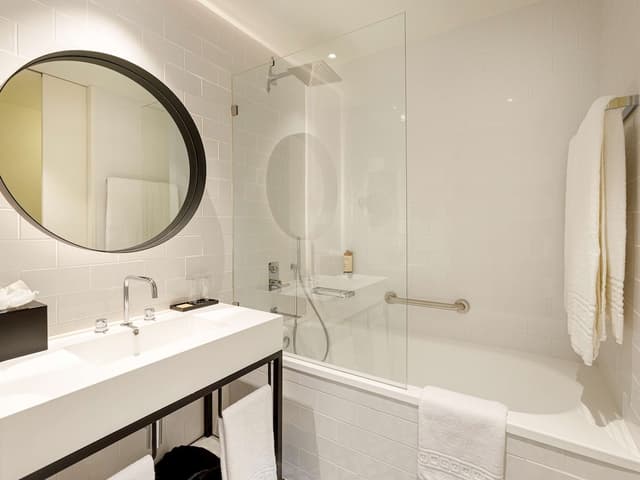 Classic Room, Multiple Beds, Garden View · photo 3