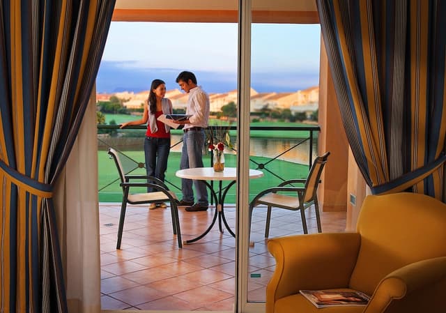Deluxe Double or Twin Room, Terrace · photo 2