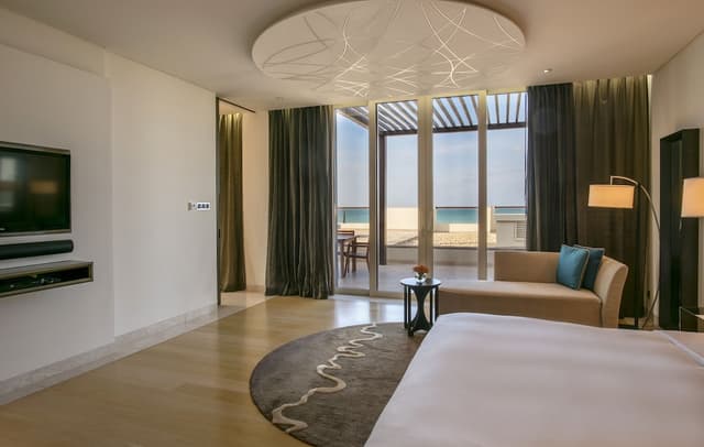 Room, 1 King Bed · foto 4