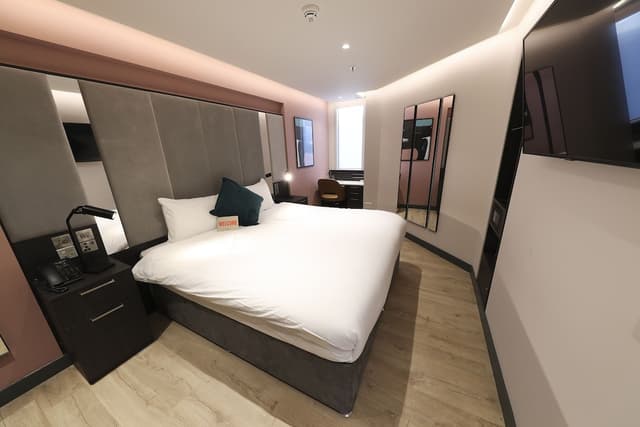 Superior Room, 1 King Bed, Accessible · foto 1