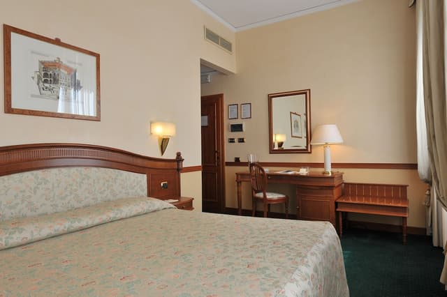 Standard Double Room · photo 6