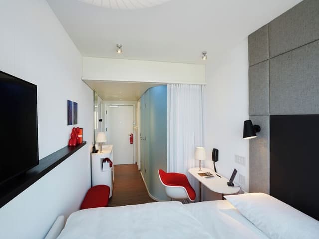 Premium Room, 1 King Bed (View) · foto 3