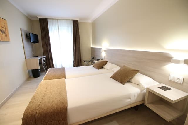 Double Room · photo 1