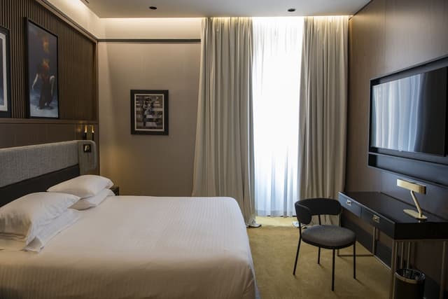 Prestige Room · photo 8