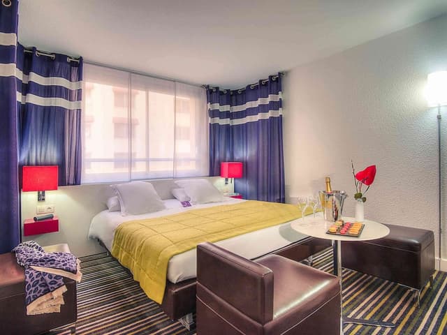 Superior Room, 1 Queen Bed · photo 1