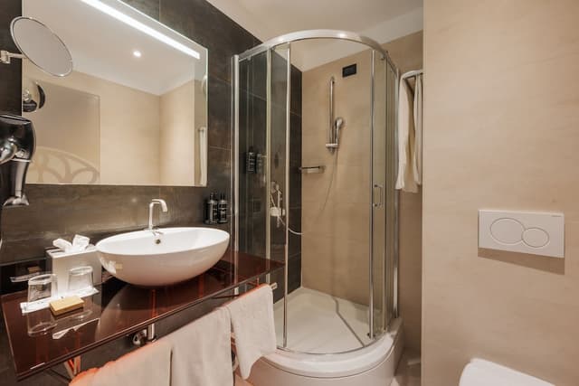 Deluxe Double Room (Comunicada) · photo 6