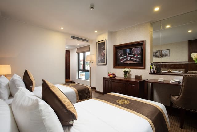 Premier Twin Room, City View (With View) · photo 1