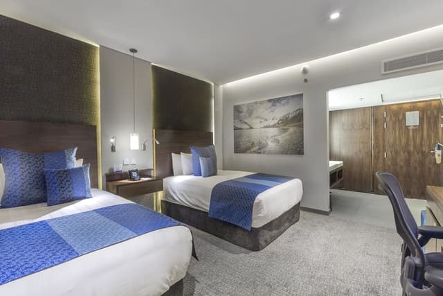 Classic Room, 2 Queen Beds (Executive Floor) · photo 7