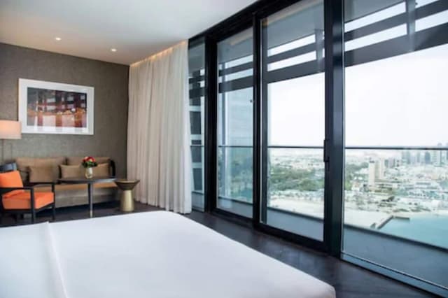 Room, 1 King Bed, Balcony, Sea View · photo 8