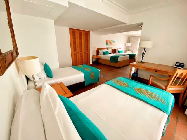 Family Room, Multiple Beds · foto 1