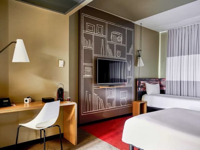 Room, Multiple Beds · photo 6