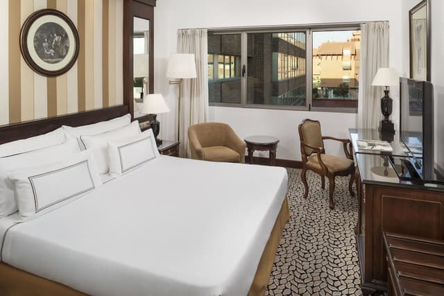 Superior Room, Pool View · photo 3