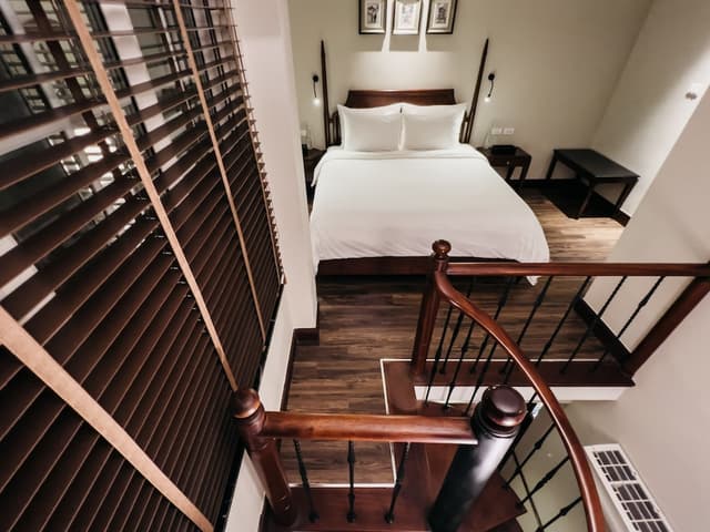 Duplex Suite, 1 king bed · photo 3