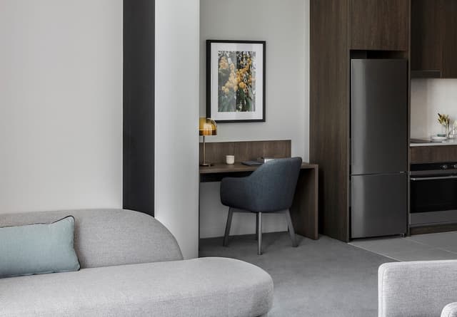 One-Bedroom Deluxe Apartment · photo 4