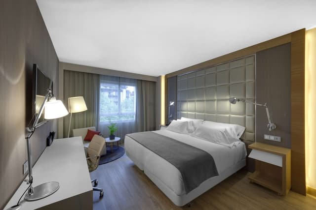 Premium Room (Extra Bed 3 Adults) · photo 8