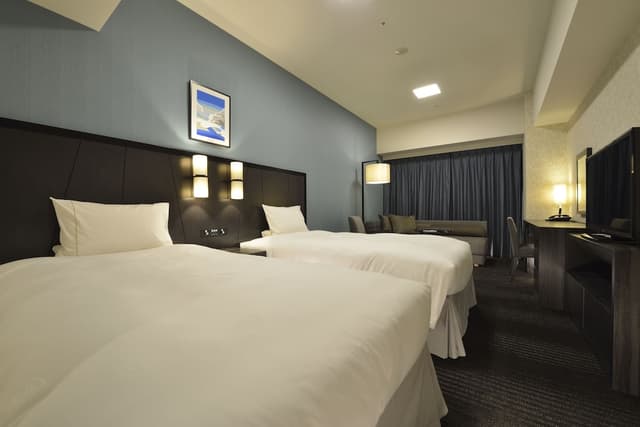 [For 3 People Use] Deluxe Twin Room, Non Smoking · photo 1