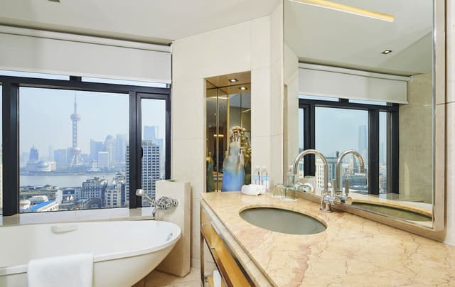 Room, 1 King Bed, City View · foto 4
