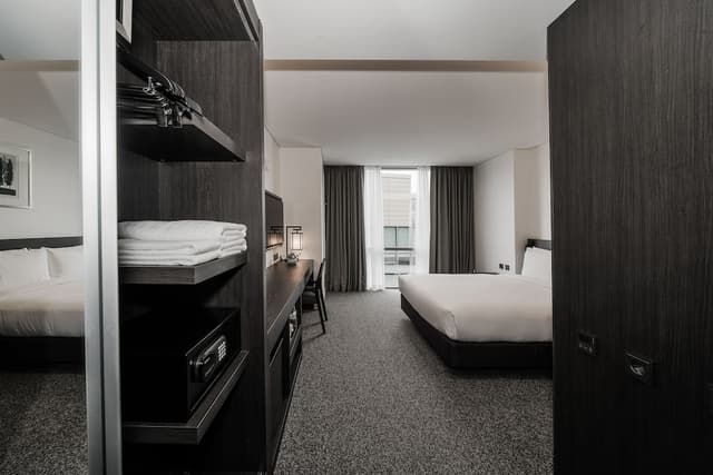 Standard Double Room, Accessible · photo 4