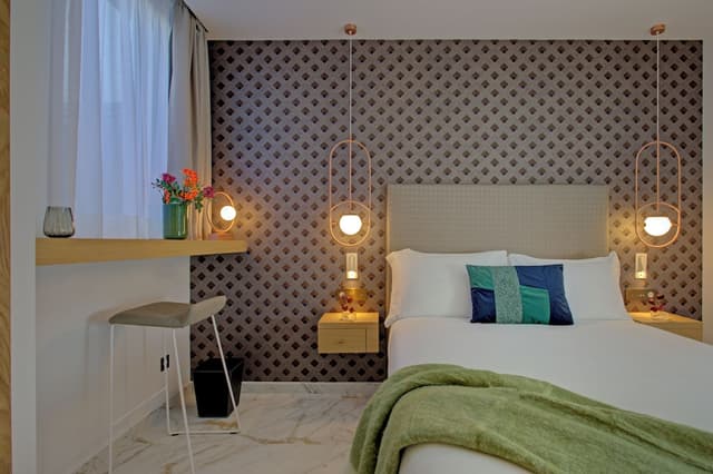 Deluxe Guestroom · photo 2