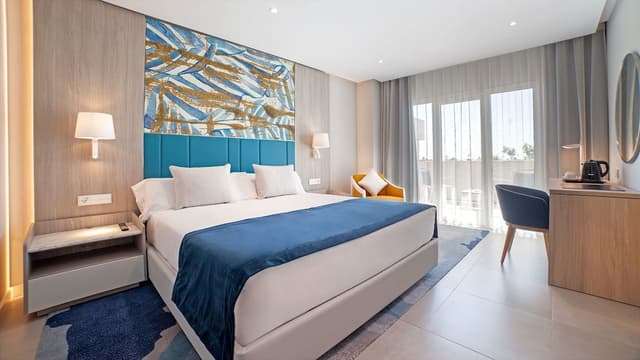 Premium Double Room, Terrace, Pool View · foto 6