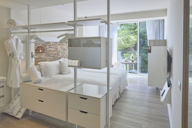 Habitación (Siempre ME) · foto 2